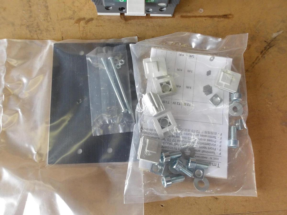 Used ABB SACE TMAX CIRCUIT BREAKER, #619320G NEW