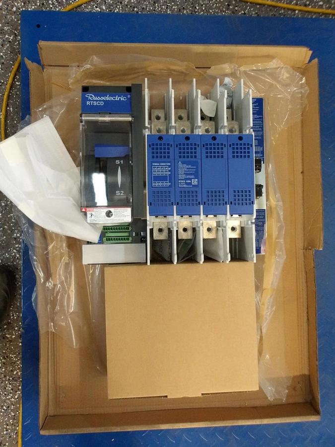 RUSSELECTRIC RTSCD TRANSFER SWITC R6A04040, 400 AMP, #1221015G NIB