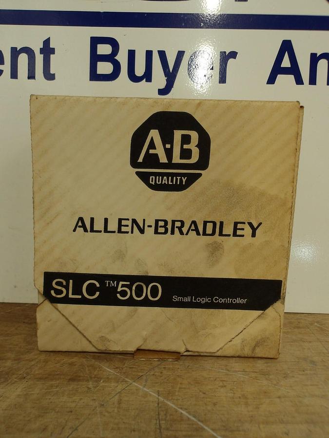 ALLEN BRADLEY SLC500 SMALL LOGIC CONTROLLER 1747-L524-SLC5/02CPU, #5151056G NIB