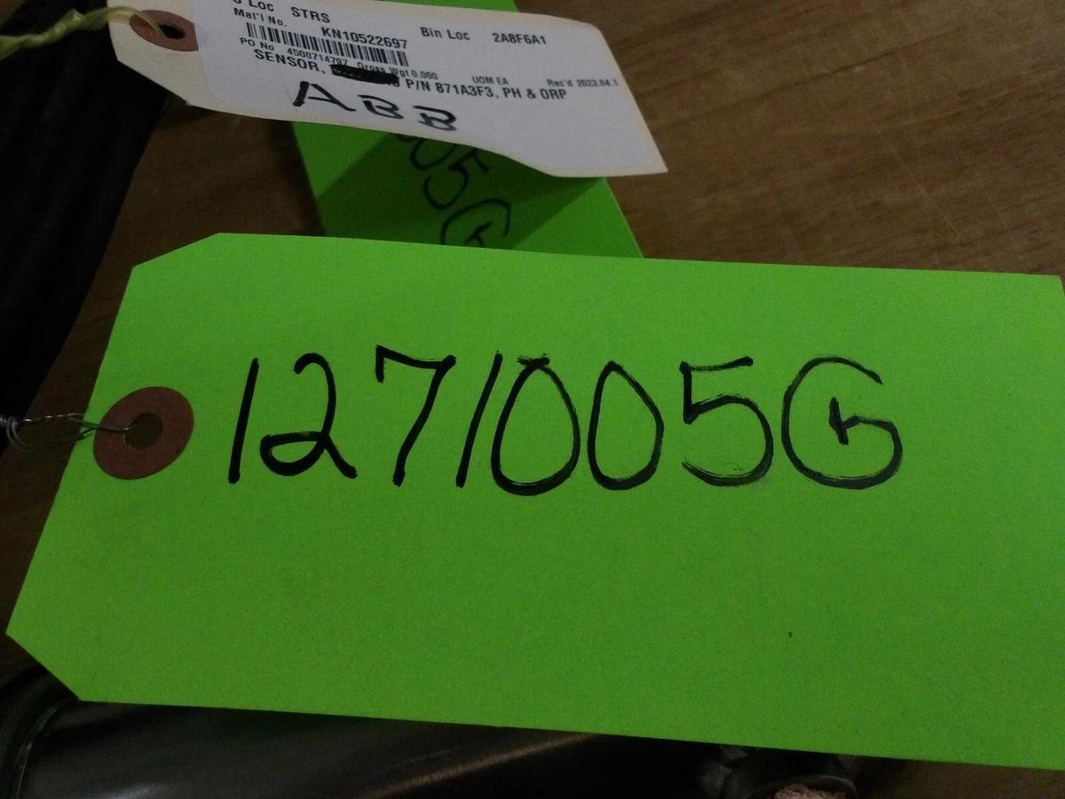 Used ABB PH/ORP INSERTION SENSOR 1-1/2" S/S, #1271005G NEW