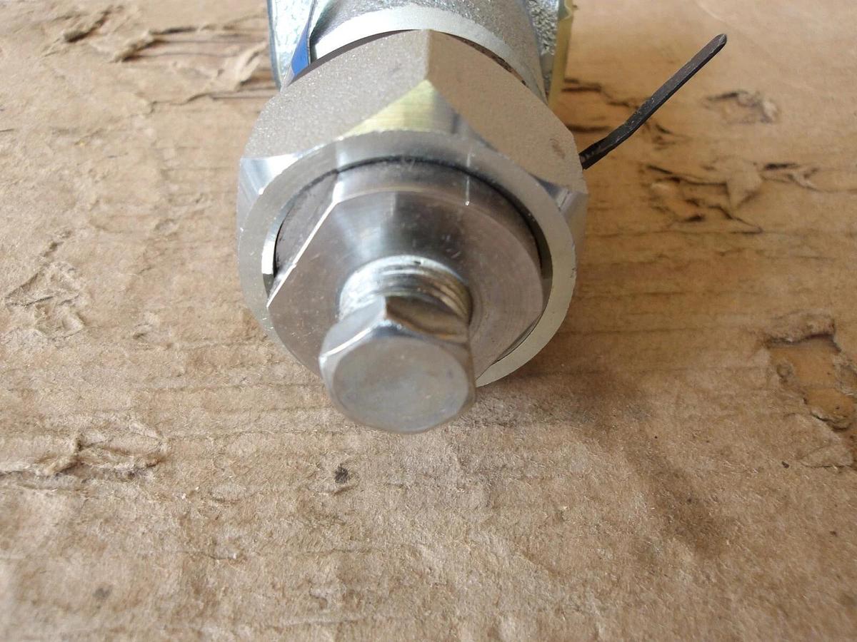 Used PARKER 31S226 RSF STRAINER REFRIGERANT 1/2"-13MM, #9111145G NEW