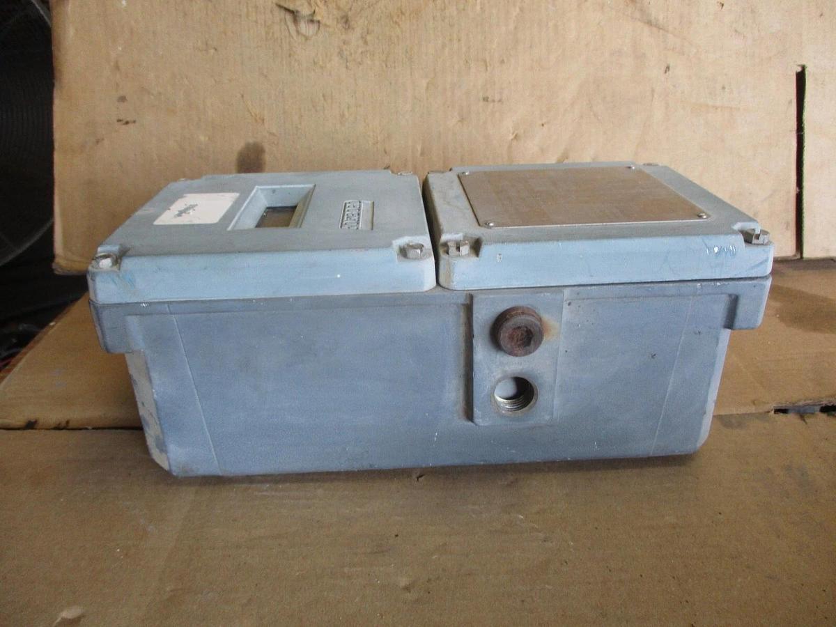 Used FOXBORO 8000 MAGNETIC FLOW TRANSMITTER, #71924J USED