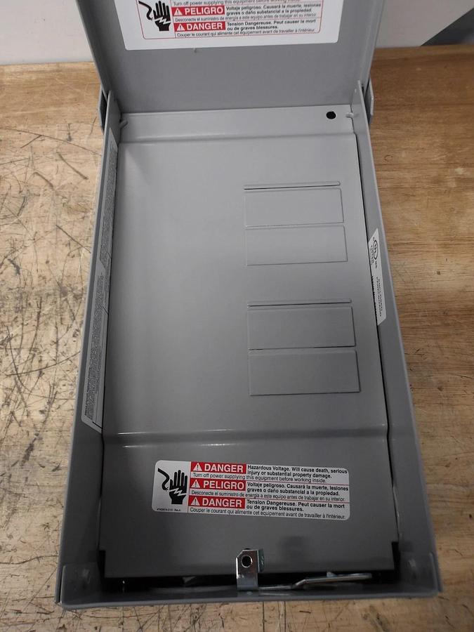 SIEMENS W0408ML1125 OUTDOOR LOAD CENTER 3R, #581056G NIB