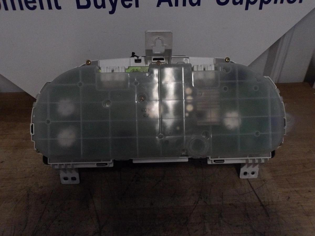 Used MAZDA 41_BN8E INSTRUMENT CLUSTER 2005-2006, #9261008G USED (AS IS)
