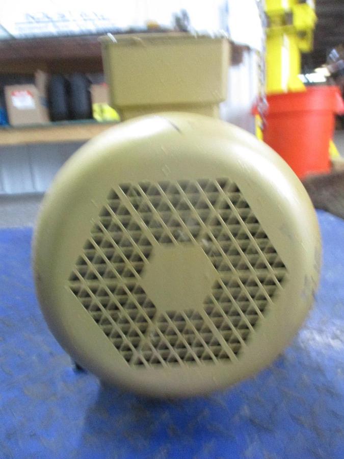 Used EBARA 2" X 2-1/2" STAINLESS 15 HP PUMP, #6121008J NEW