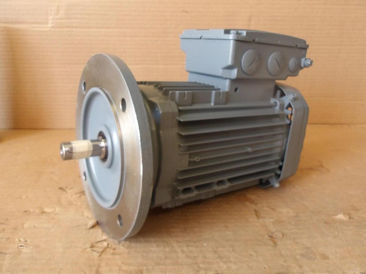 Used SEW EDRN80 EURODRIVE-DRIVE MOTOR, #820240G NEW