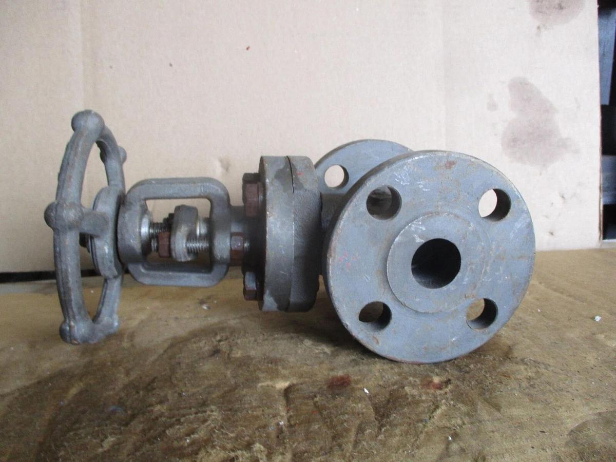 Used VOGT 1" IRON GATE VALVE, #68953J NEW WEATHERED