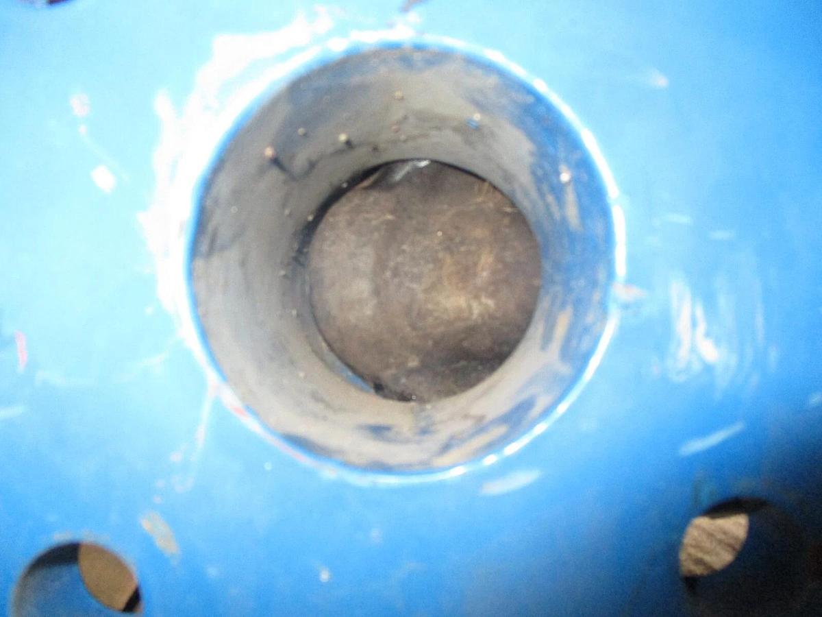 Used AVK 2-1/2" FIRE MAIN GATE VALVE, #617219J USED