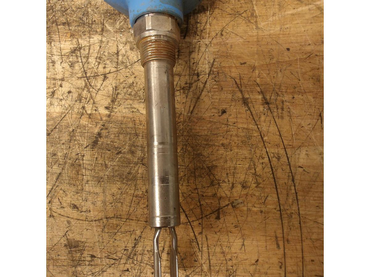 Used ENDRESS HAUSER FTL51/QGM2CB4E5A VIBRATING LEVEL SENSOR