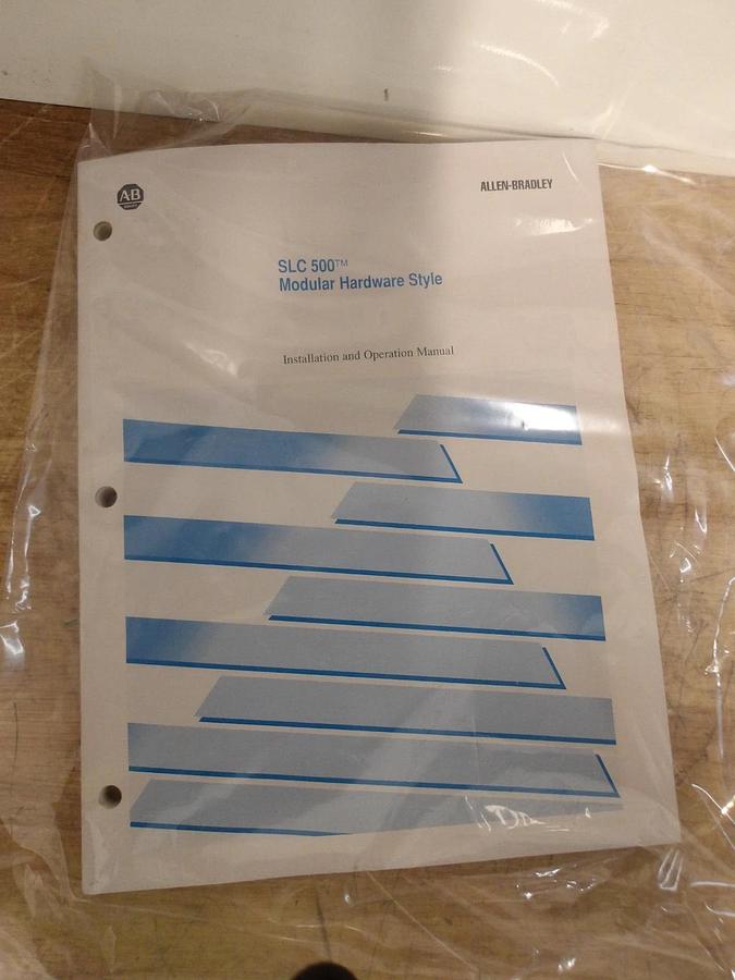 ALLEN BRADLEY SLC500 SMALL LOGIC CONTROLLER 1747-L524-SLC5/02CPU, #5151056G NIB