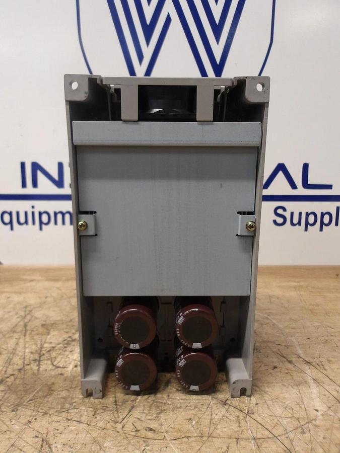 Used HITACHI SJH300-8LF DRIVE 5.5/7.5 HP, #313947G PARTS ONLY