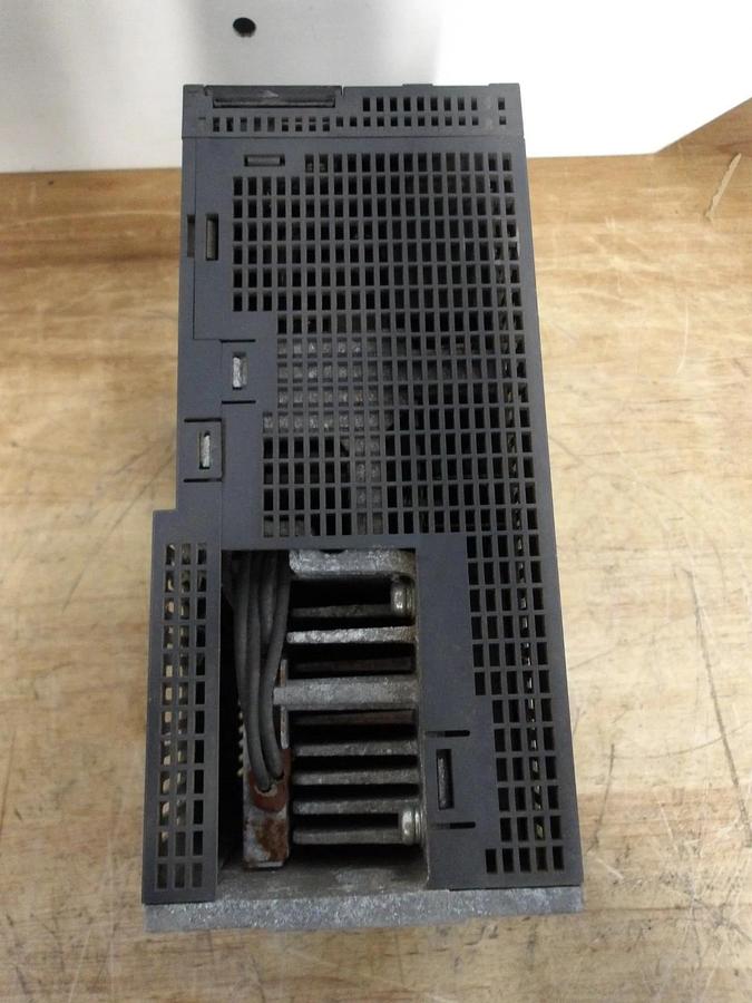 Used MITSUBISHI MR-J4-350B MELSERVO-J4, #661048G PARTS ONLY