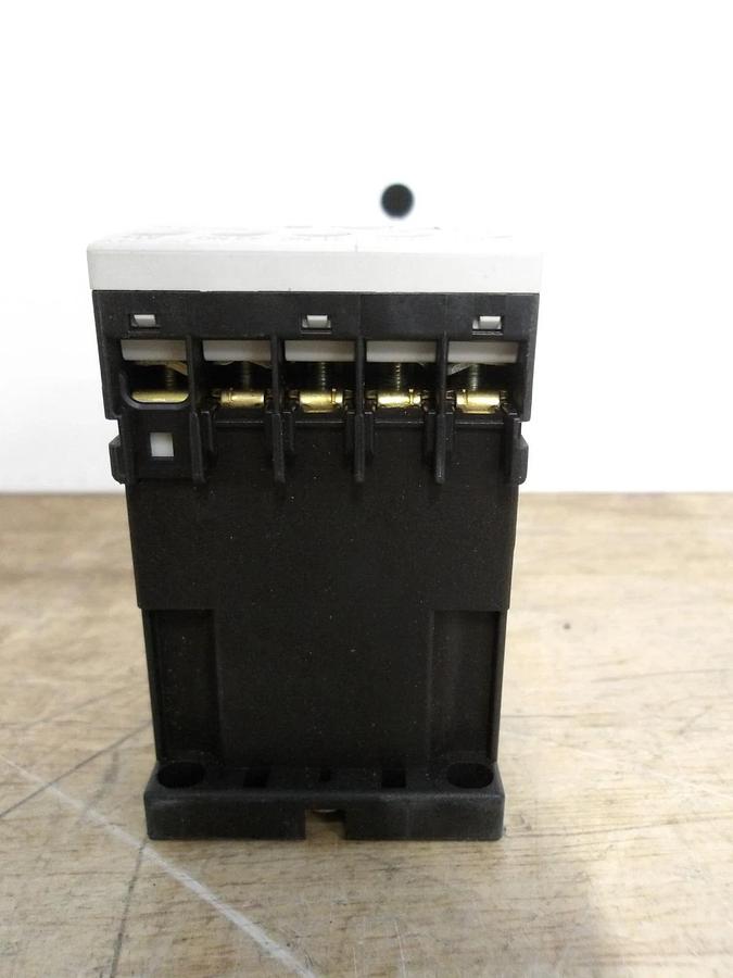 SIEMENS 3RH1122-1BB40 CONTROL RELAY (LOT OF 2) #521147G NIB