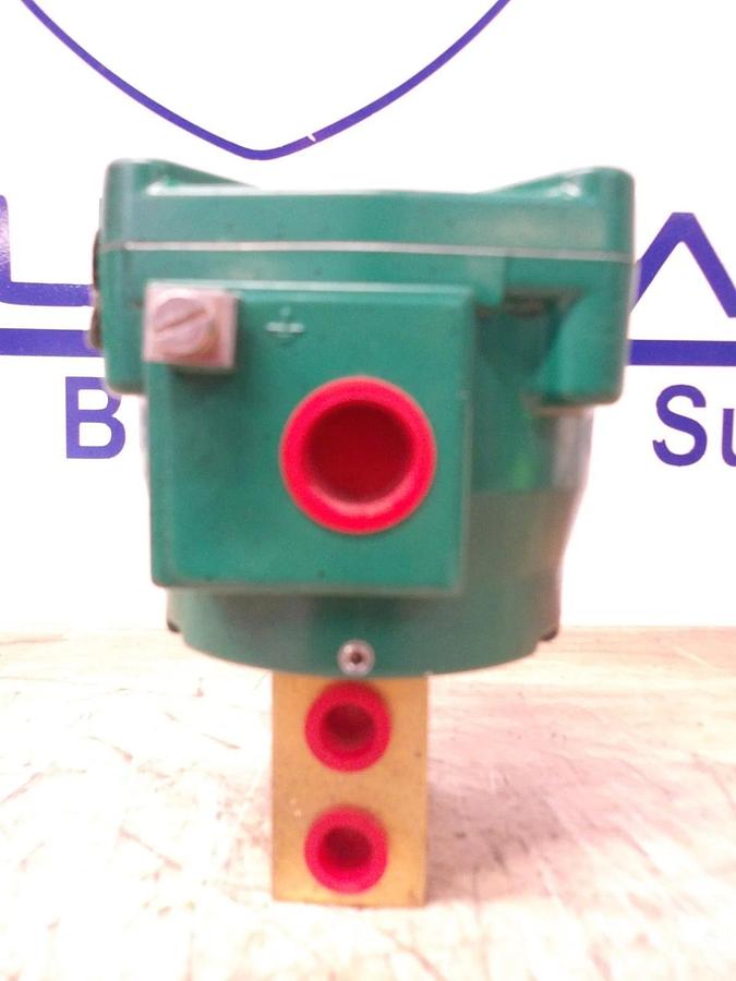 Used ASCO 1/4" SOLENOID VALVE 4-WAY, #610916G NEW