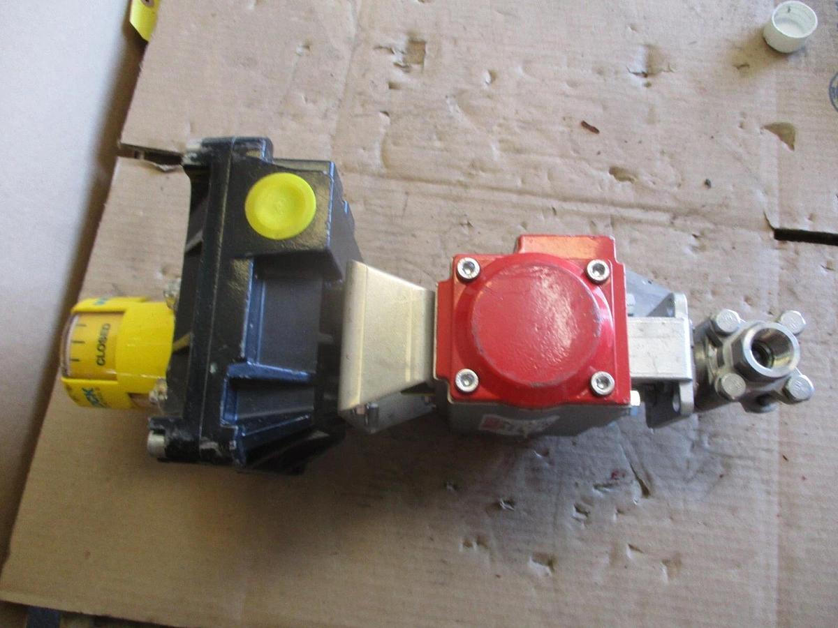 Used FLOW-TEK 1/2" STAINLESS CONTROL VALVE W/ ACTUATOR, #67150J NEW