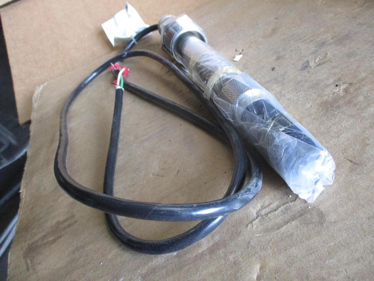 ROSEMOUNT 265-10758625 SCREW-IN CELL SENSOR, #710323J NIB