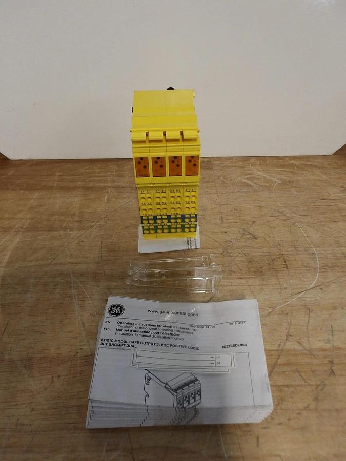 GE 1C220SDL953-AA SAFE LOGIC MODULE, #4211013G NIB