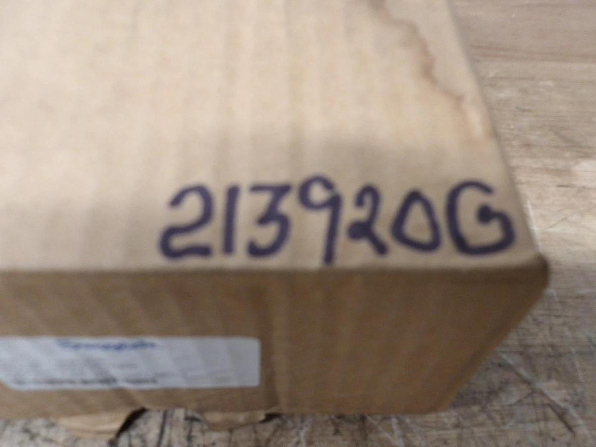 SWAGELOCK PG1-115P-PG1500-LAR3-J PRESSURE GAUGE, #213920G NIB