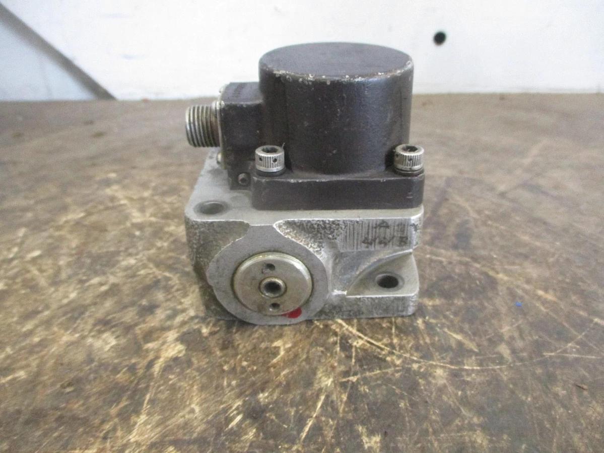 Used BEDIX 58V06-1B ELECTRO-HYDRAULIC SERVO VALVE, #828953J USED