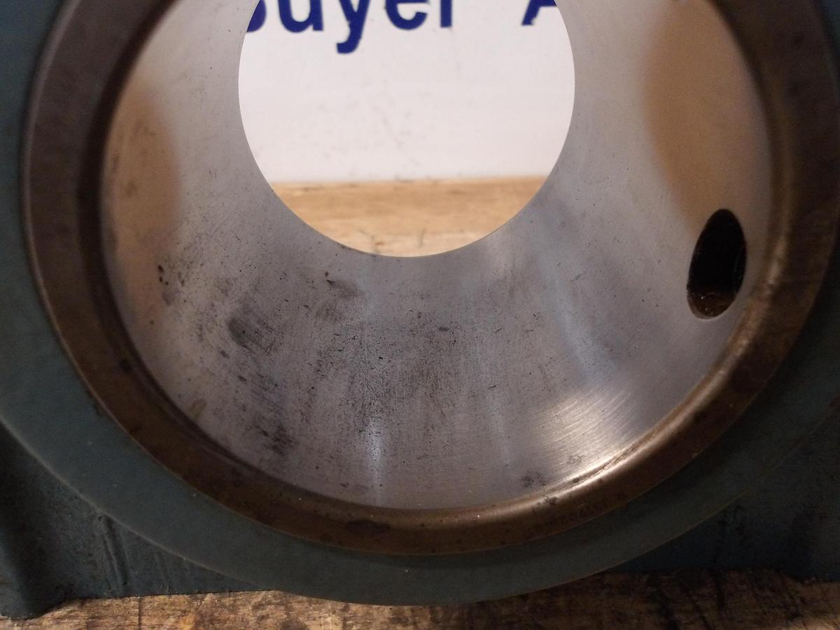 Used DODGE 070285 PILLOW BLOCK BEARING, 2-7/8" BORE