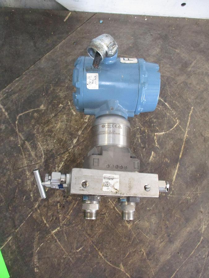 Used ROSEMOUNT 3051S PRESSURE TRANSMITTER