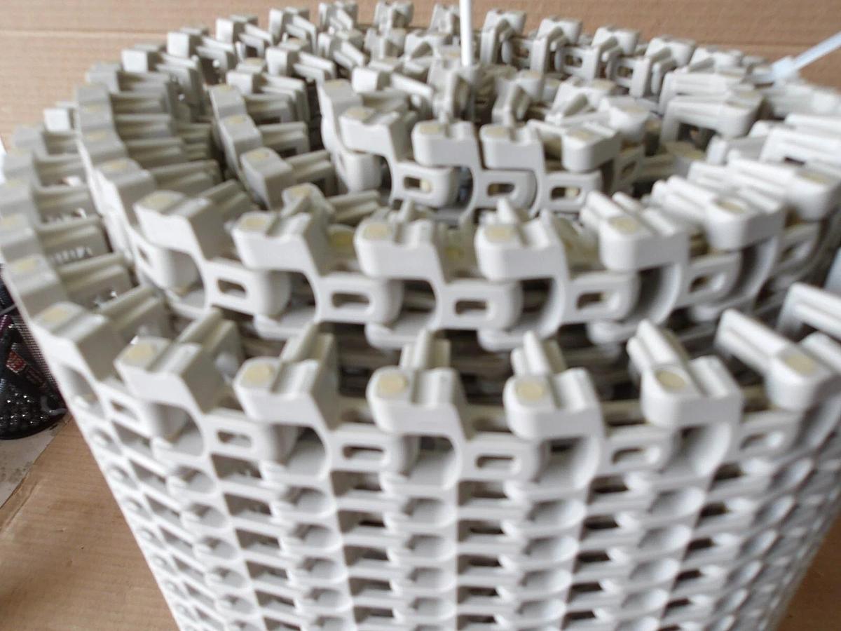 Used INTRALOK 1S610 RADIUS FLUSH GRID W/ HOLD DOWNS 10'X18", #8291042G NEW