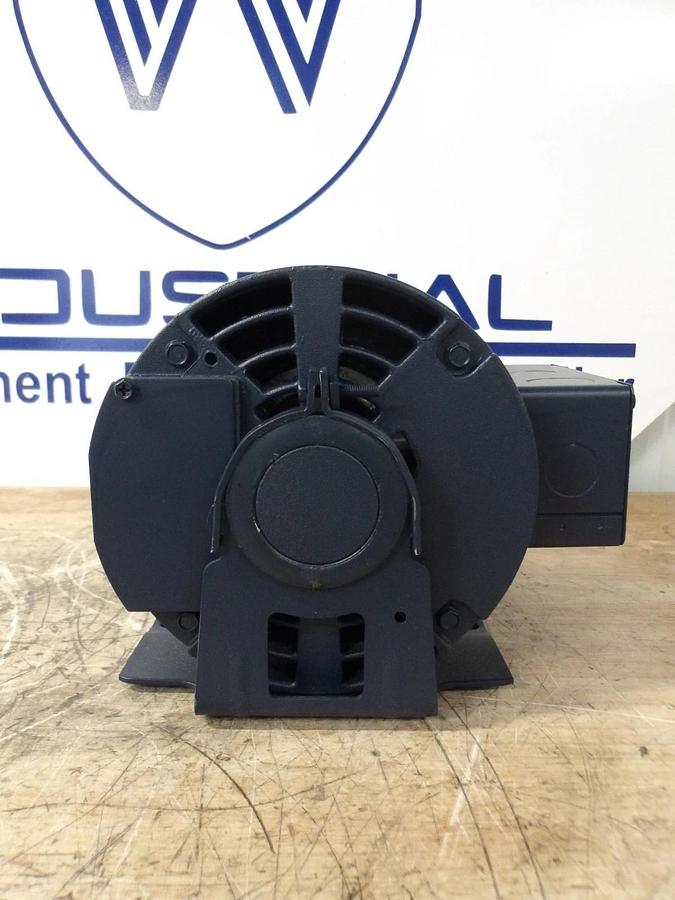 LEESON 1 HP MOTOR, 208-230 V, 1725 RPM, FR D56H, #691032G NIB