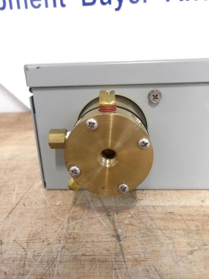 Used GE OSMONICS R051-0911-0000B STAGER VALVE 1/4", #691107G NEW