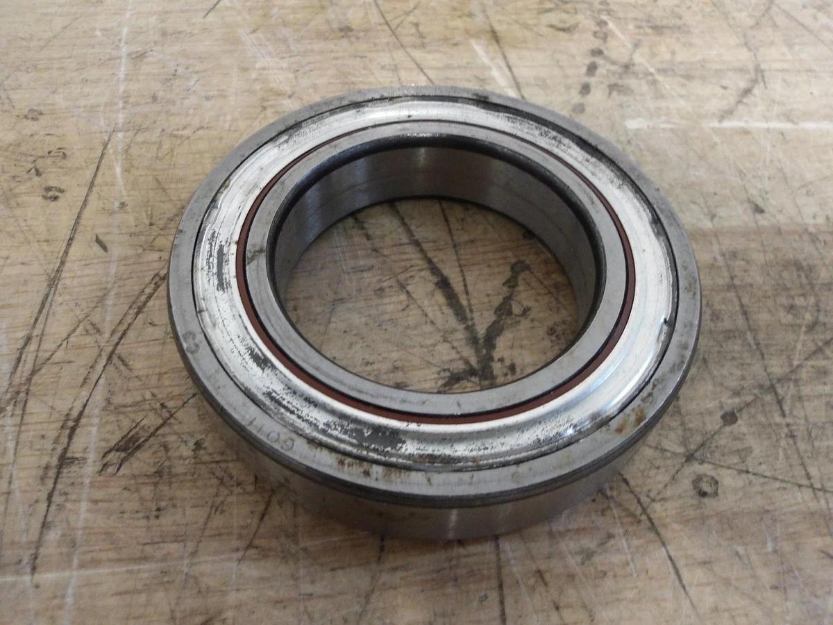 Used SKF 6011 SPSJEM SEALED BEARING (LOT OF 2) #98238G NEW