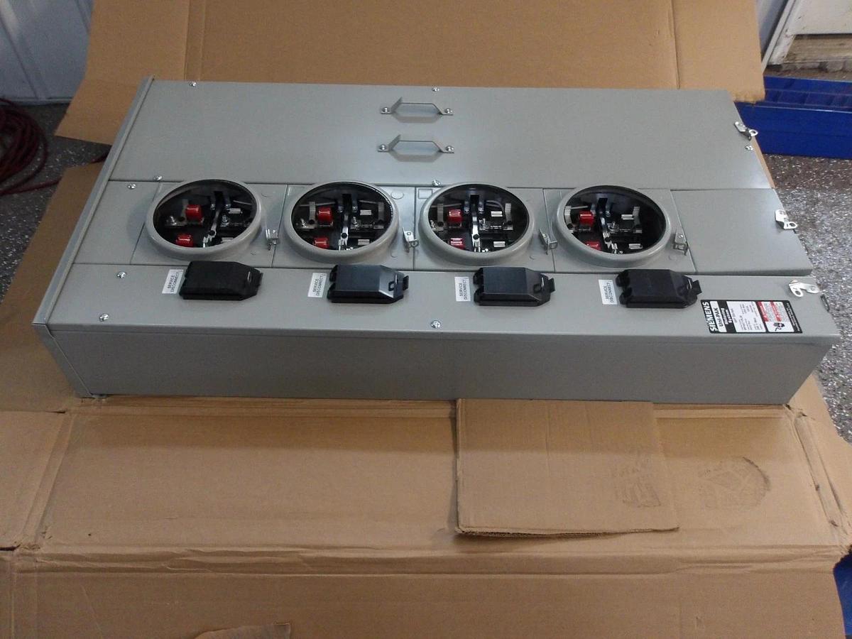 SIEMENS 4 GANG METERING SYSTEM WP441RJB, 240 V, 125 A, #610335G NIB