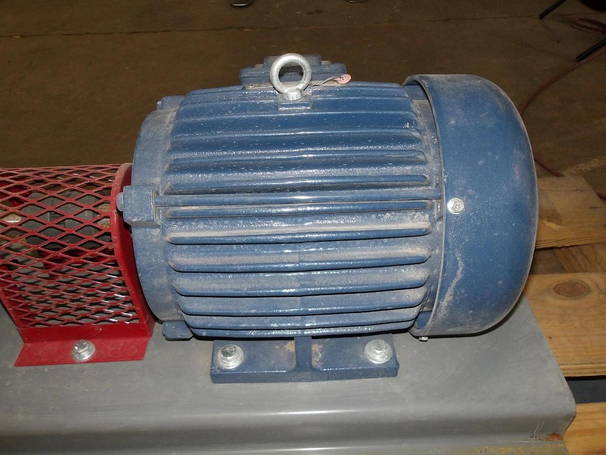 Used ROPER 1-1/2" PUMP W/ 5 HP MOTOR, #11111045GJW NEW