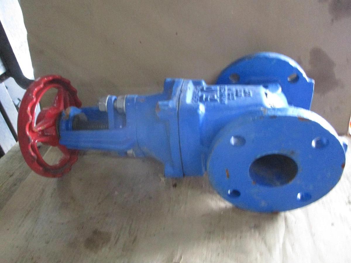 Used AVK 2-1/2" FIRE MAIN GATE VALVE, #617219J USED