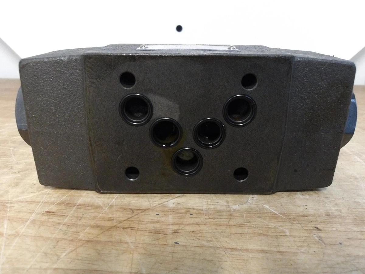 Used YUKEN MPW-03-4-20 OPERATED CHECK VALVE, #37953G NEW