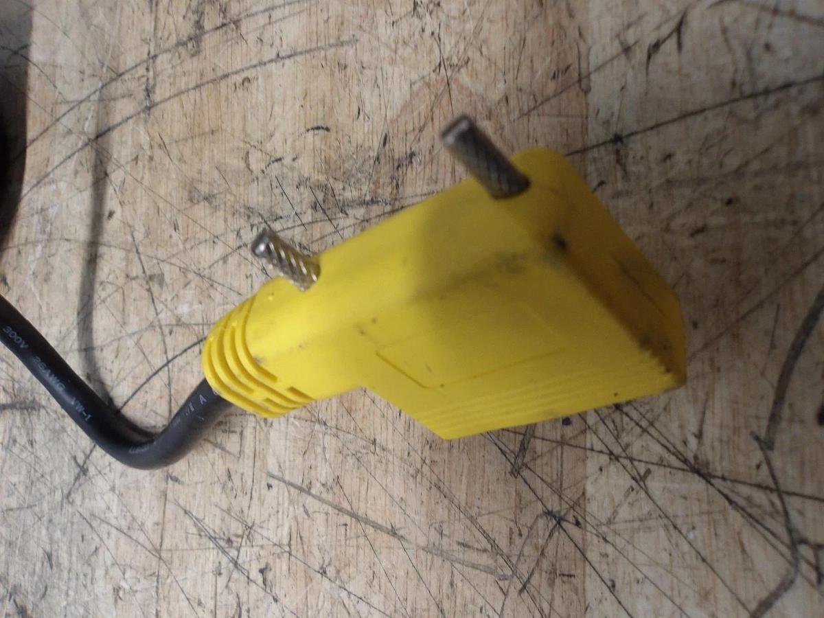 Used OMRON OS32C LASER SCANNER, 24 V, #54248G USED