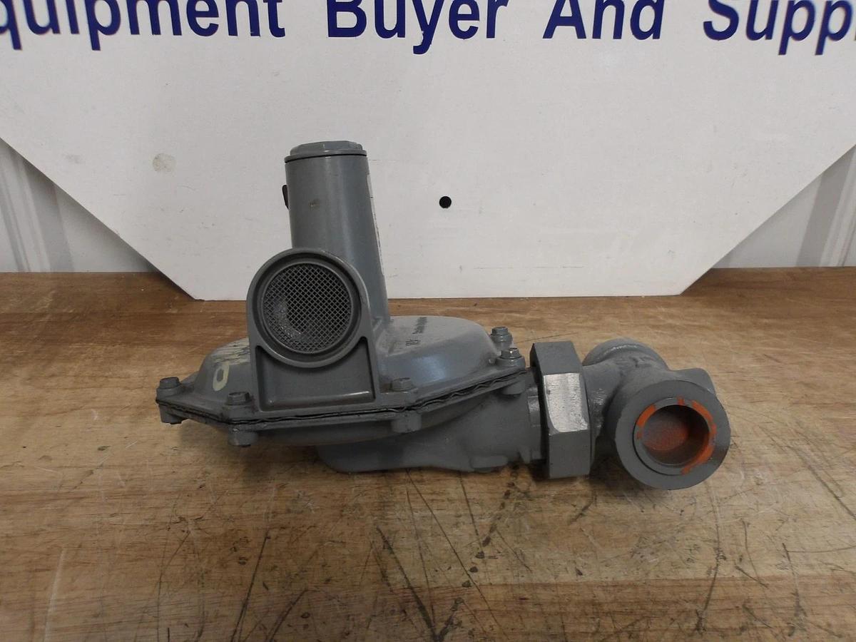 Used SENSUS 1" PRESSURE REGULATOR, SERIES 143-08, #811148G NEW