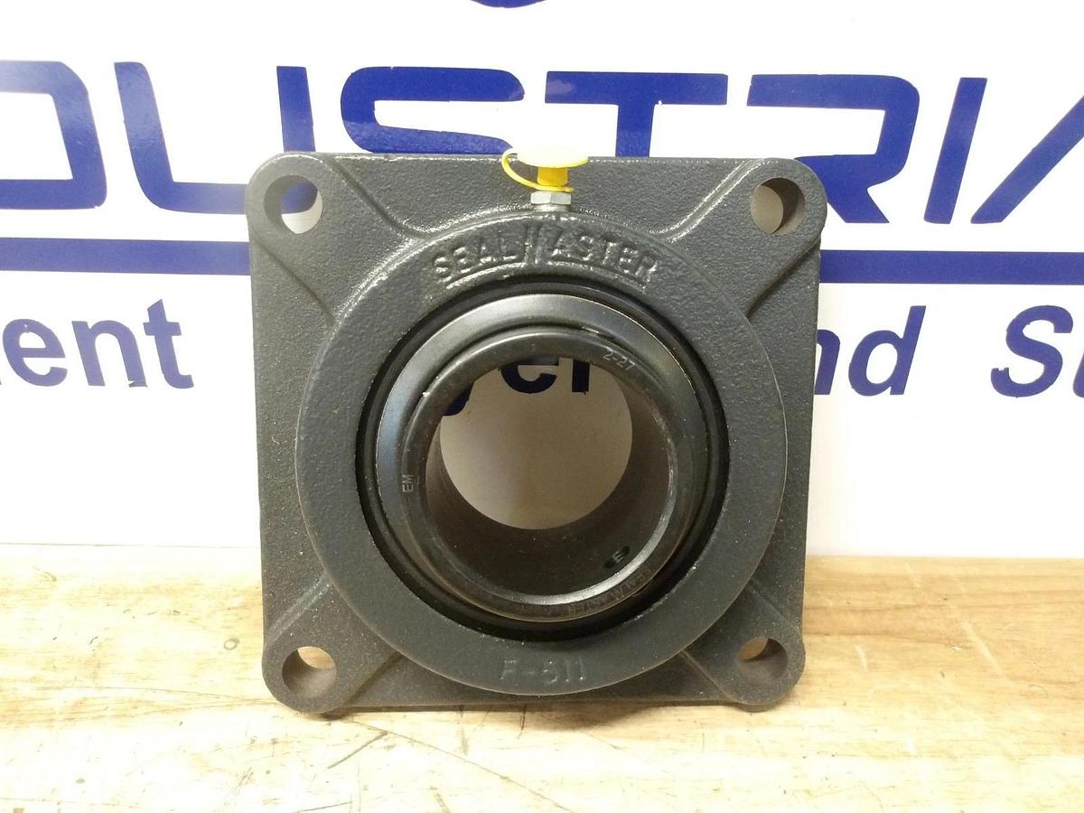 SEAL MASTER SF-39 FLANGED MOUNTED BEARING 2-7/16" BORE, #729957G NIB