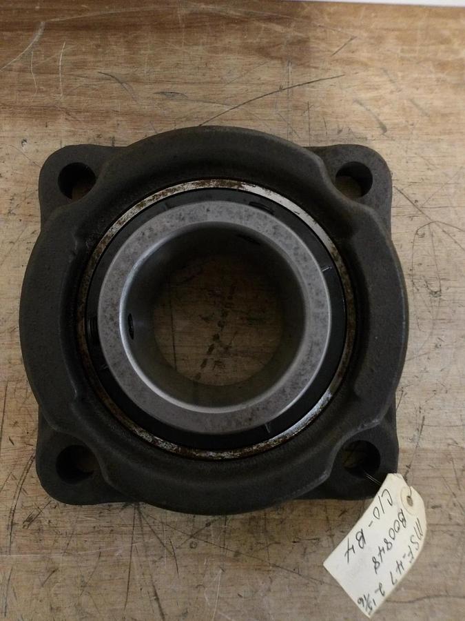 Used BROWNING VF4S-347 BEARING 2-15/16", 4 BOLT FLANGED, #98950G NEW