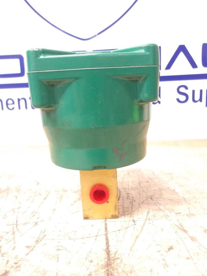 Used ASCO 1/4" SOLENOID VALVE 4-WAY, #610916G NEW