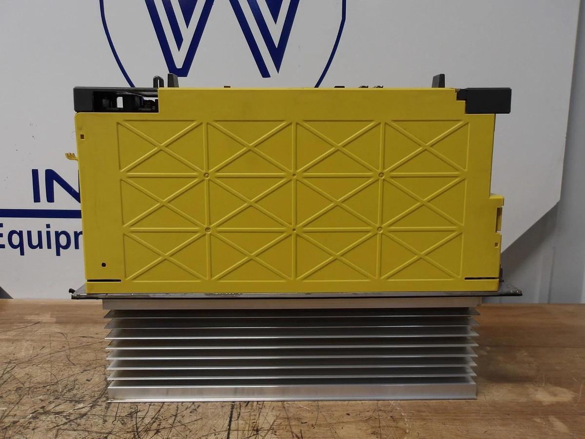 Used FANUC A06B-6114-H105 SERVO AMPLIFIER, #114152G USED