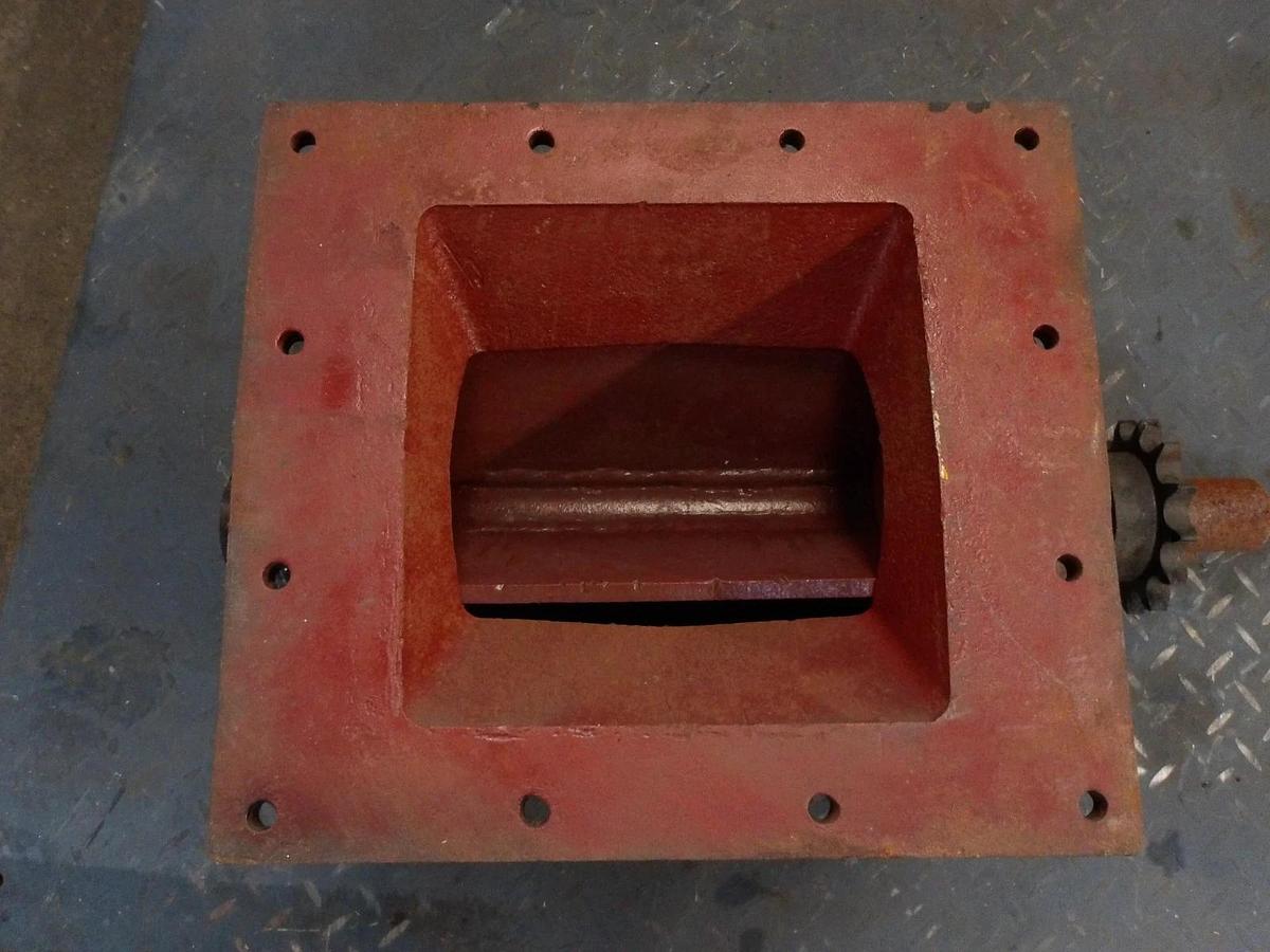 Used SMOOT 9 X 9 FEEDER (NO TAG) #6131252G NEW