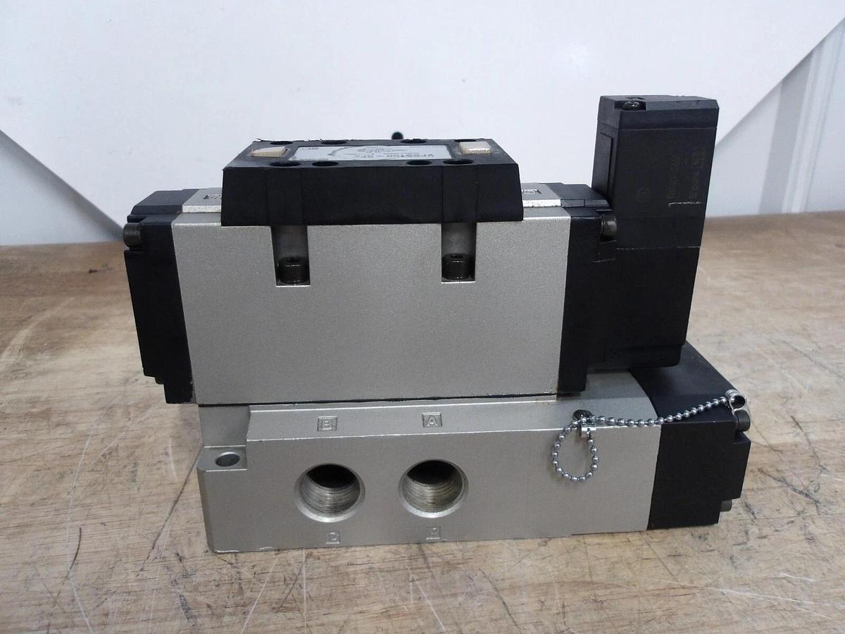 Used SMC VFS5100-5FZ PNEUMATIC SOLENOID VALVE, #69108G NEW