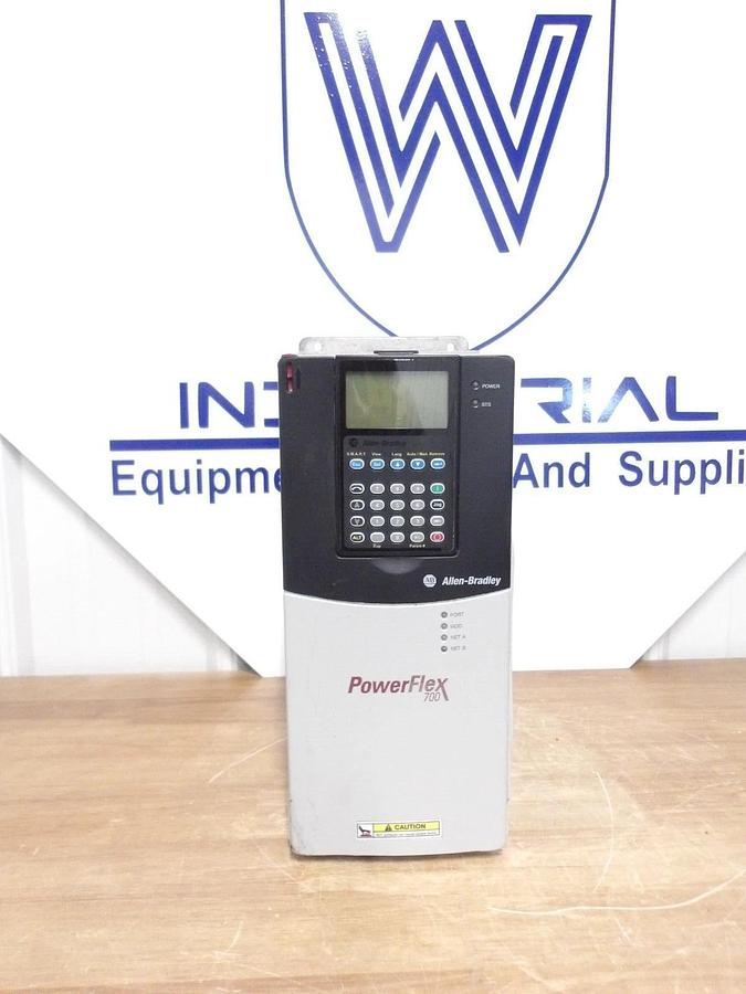 Used ALLEN BRADLEY POWERFLEX 700 CONTROLLER 10/7.5 HP, #417220G NEW