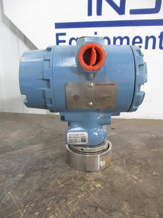 Used ROSEMOUNT 2090P PRESSURE TRANSMITTER, #35108J NEW