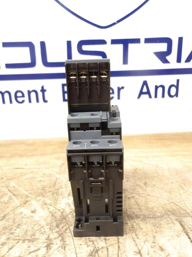 SIEMENS 12 AMP CONTACTOR, 400 V (LOT OF 2) #771025G NIB