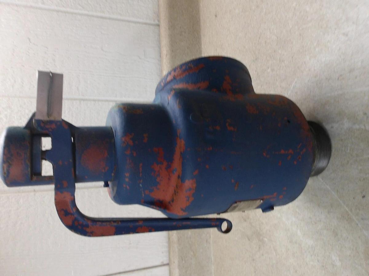 Used FARRIS 3 X 4 PRESSURE RELIEF VALVE T855-0L, #414225G USED
