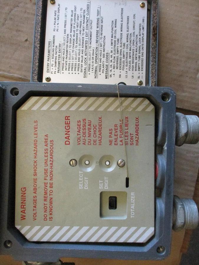 Used FOXBORO 8000-PA10-G MAGNETIC FLOW TRANSMITTER, #71330J USED