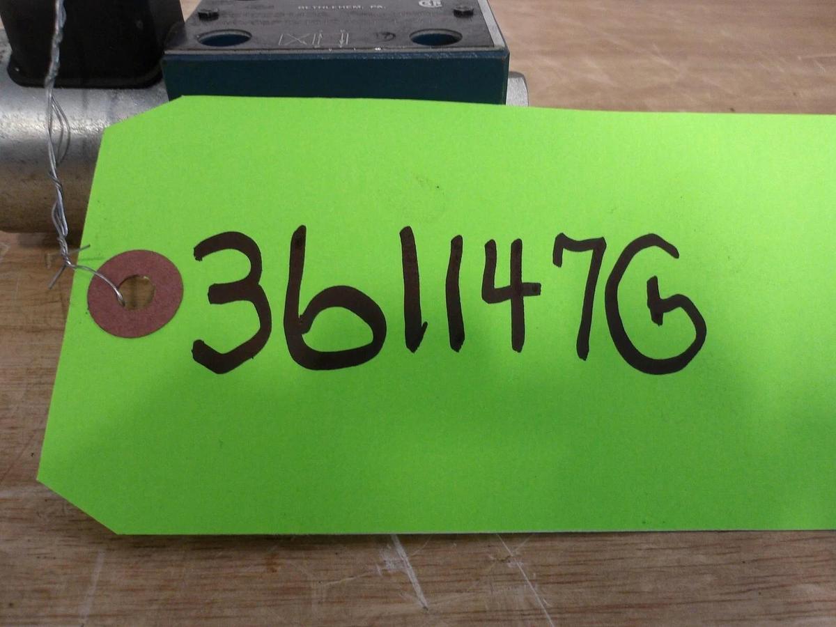Used BOSCH 08WV06P1V1012WS024/00 D51 HYDRAULIC SOLENOID VALVE, #361147G NEW
