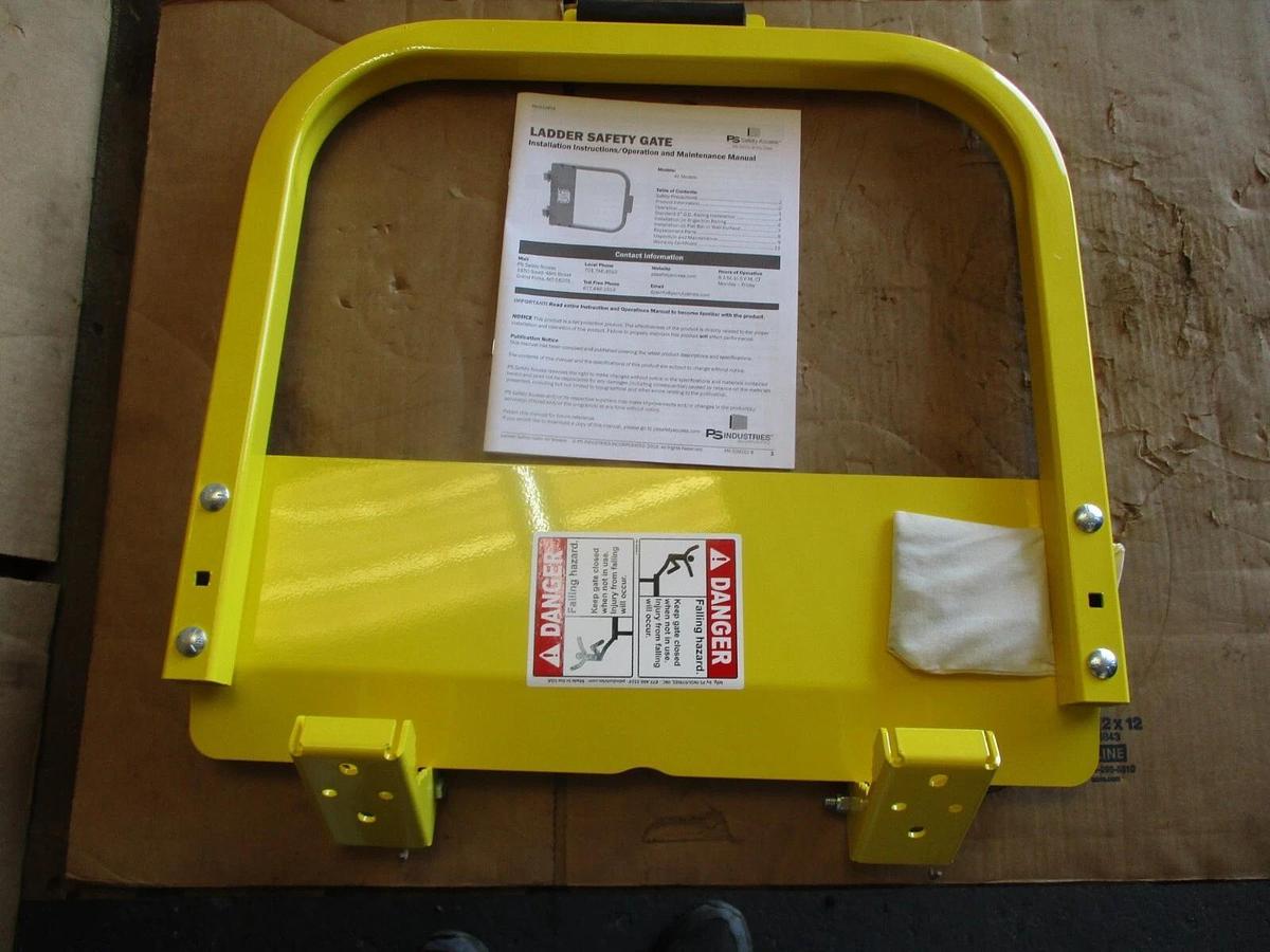 PS INDUSTRIES LSG-21 LADDER SAFETY GATE, #9181151J NIB