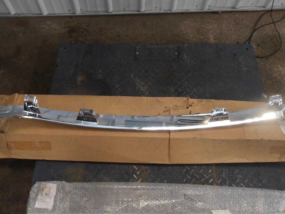 Used MOPAR 82213793 FRONT AIR DEFLECTOR CHROME, #9261115G NIB (AS IS)