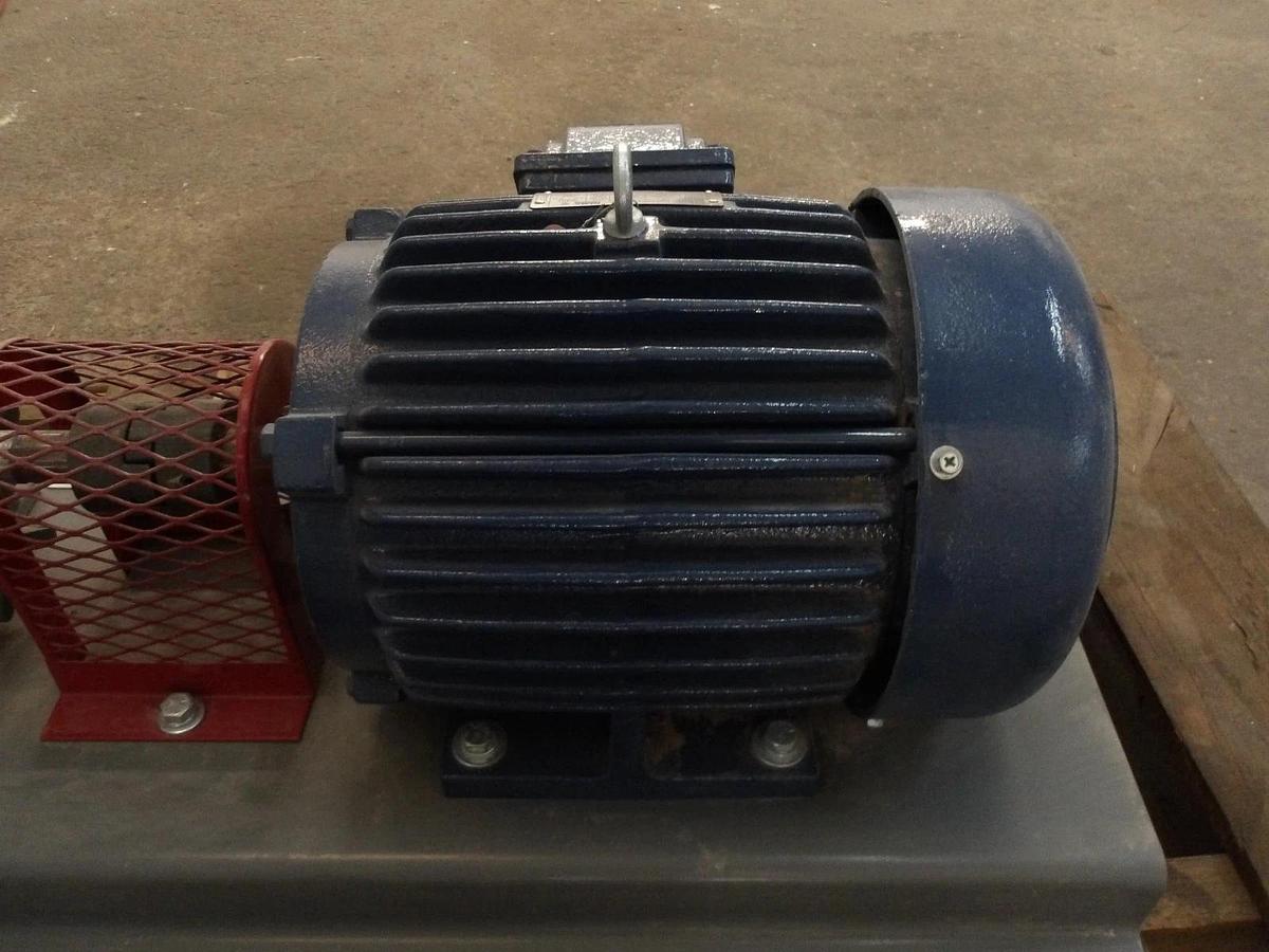 Used ROPER 1-1/2" PUMP W/ 5 HP MOTOR, #1112235GJW NEW